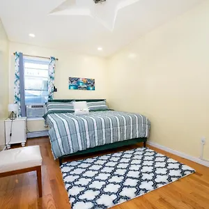  Apartment A Slice Of Paradise Awaits You!